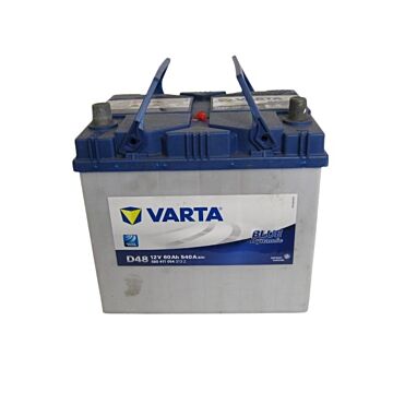 Accu 12 volt rechts pluspool 